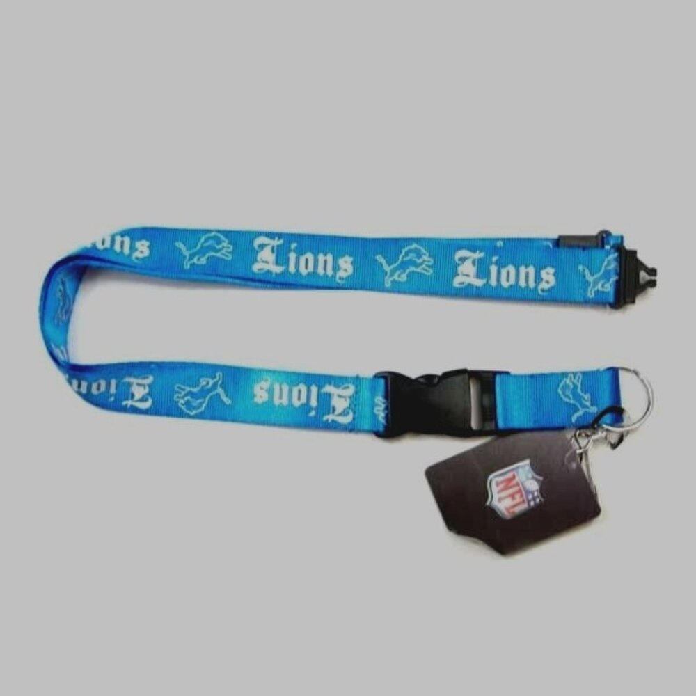 DETROIT LIONS Lanyard Keychain 2 Sided Old English Font Desig New NFL Licensed